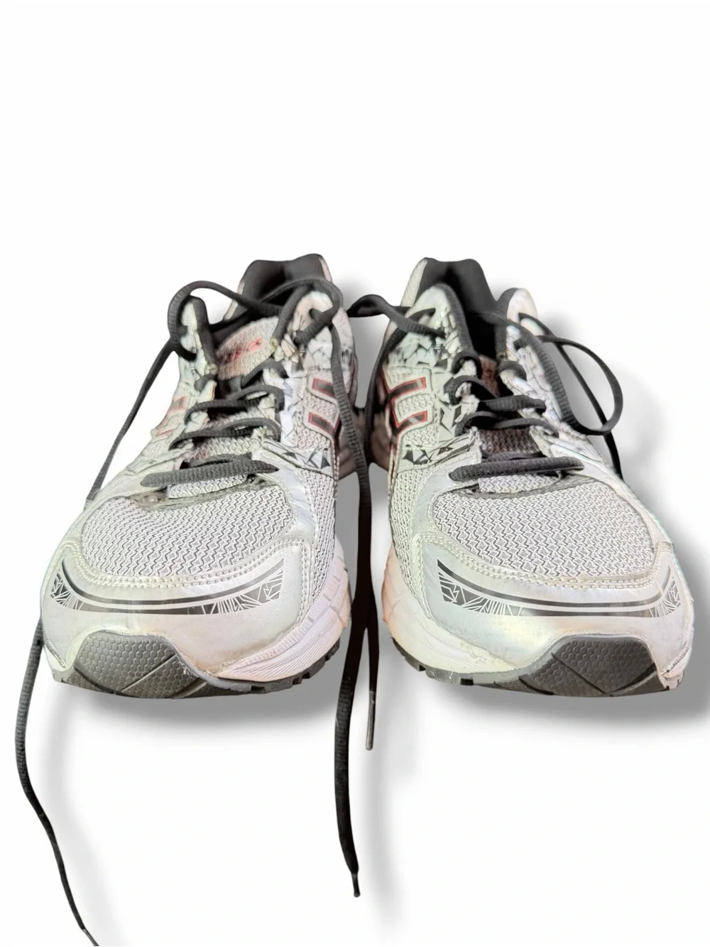 ASICS Gel-Excite 3 men's 11.5 Silver, Black & Red Running Shoes